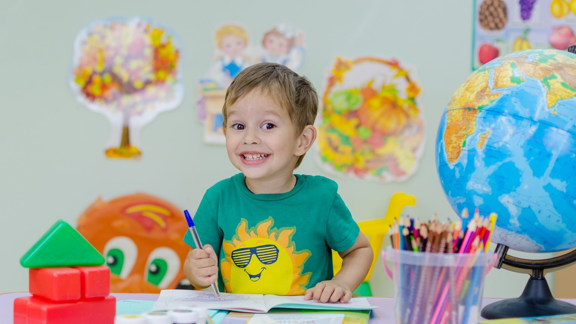 Mettre son enfant à la crèche à Dijon ou plutôt le garder à la maison ?